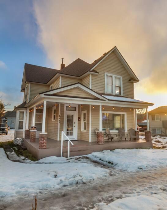 A Very Unique Quirky And Comfortable Home Spokane Zewnętrze zdjęcie